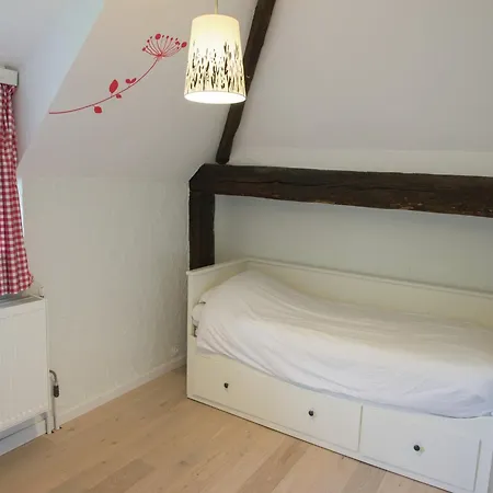 Mansion In Liege With Private Garden, Cleaning Included 度假居 斯帕