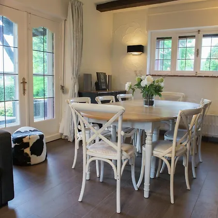 度假居 Mansion In Liege With Private Garden, Cleaning Included *